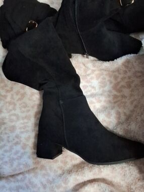Suedi Black Suede Mid-Calf Block Heel Boots